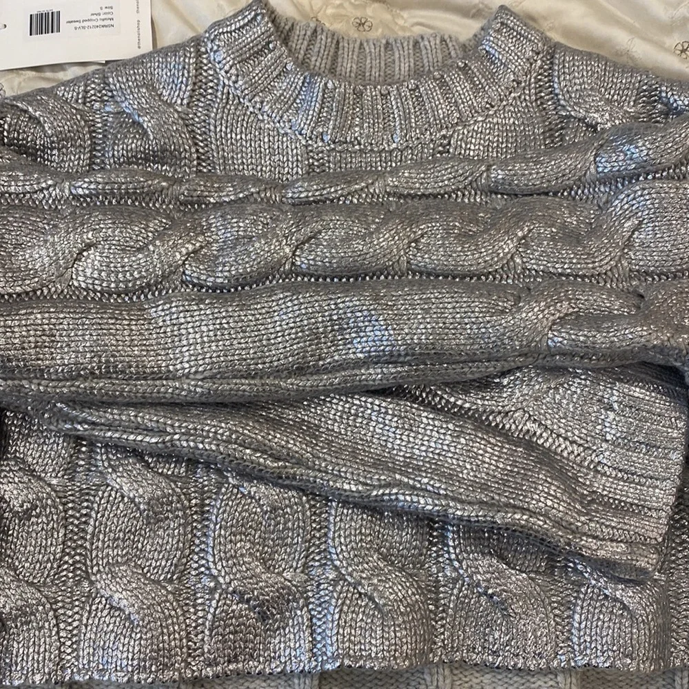 NWT Noli shop metallic silver sweater - Picture 6 of 10